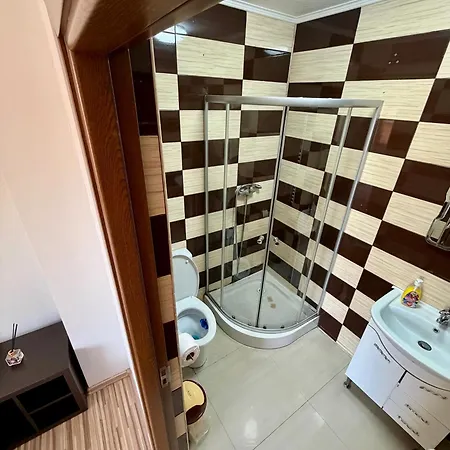 Apartament Cu In *